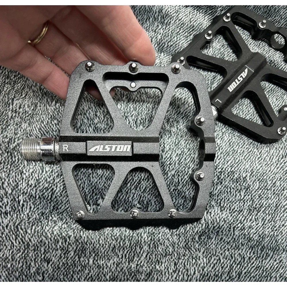 Alston Black Aluminum MTB Bike Pedals (SH5)